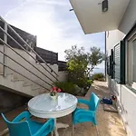 In Okrug Gornji With Sea View, Air Conditioning, Wifi, Washing Machine 5049-1 Apartament Trogir