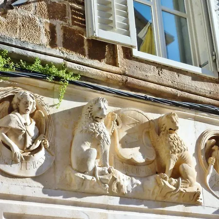 In Okrug Gornji With Sea View, Air Conditioning, Wifi, Washing Machine 5049-1 * Trogir