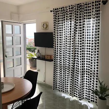 In Okrug Gornji With Sea View, Air Conditioning, Wifi, Washing Machine 5049-1 Lejlighed